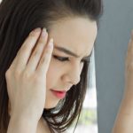 hearing affects balance of young woman