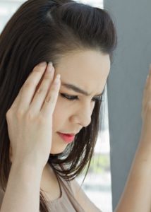 hearing affects balance of young woman